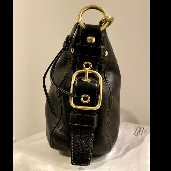 COACH - Picture 13 of 15